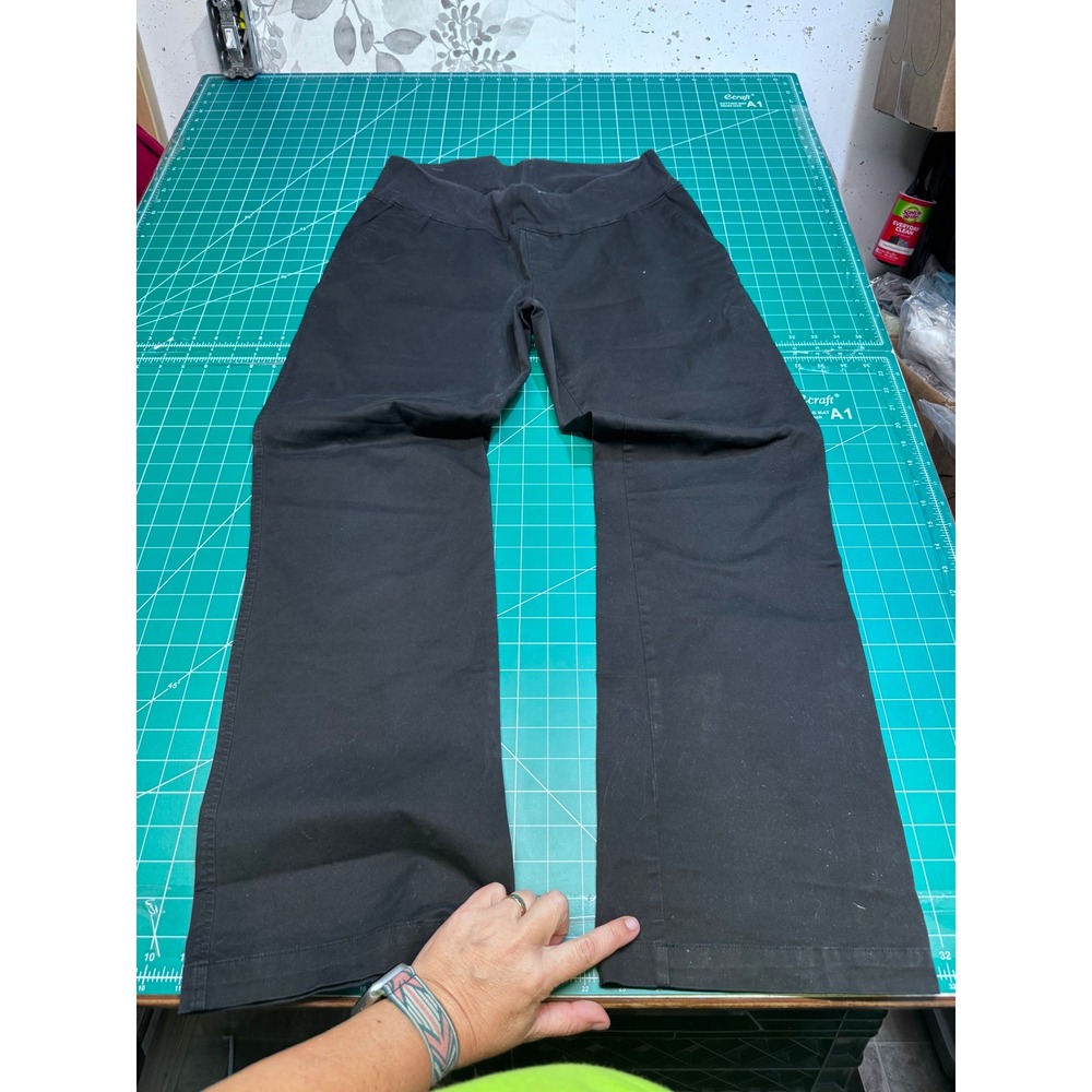Duo Maternity Black Bootcut Stretch Pants Size Medium RN 93677